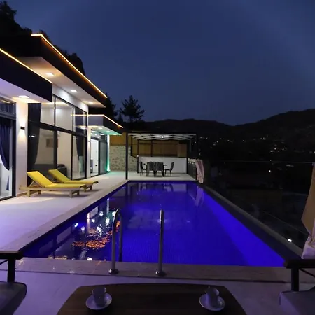 Dreamy With Private Pool And Jacuzzi In Kas 别墅 *